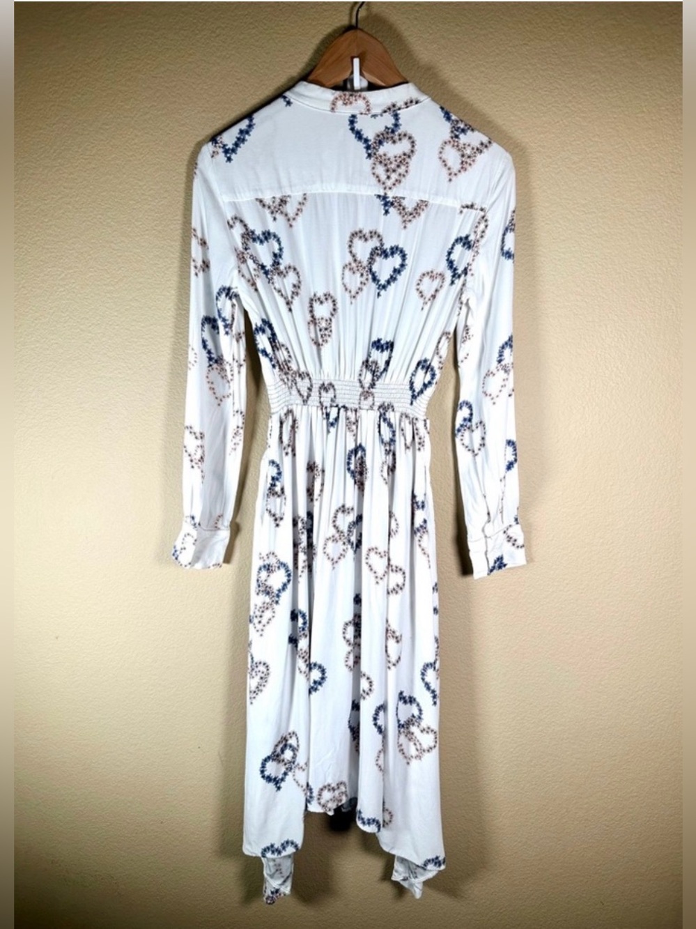 Sandro White Long Sleeve Midi Dress with Blue Heart Print, Size 6 - Picture 5 of 8